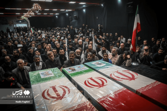 تشییع و خاکسپاری سه شهید جنگ رمضان در مشهد