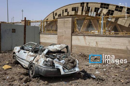 آثار حمله هوایی دشمن به پایانه مرزی شلمچه