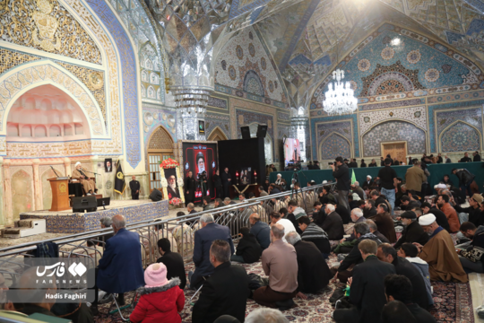 بزرگداشت چهلمین روز شهادت رهبر شهید در حرم امام رضا(ع)
