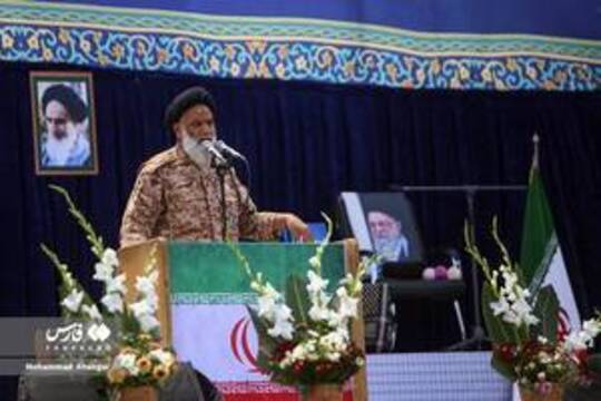 نماز جمعه اهواز در چهلمین روز شهادت قائد امت