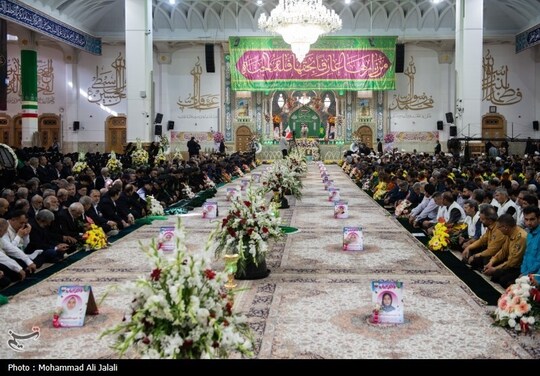 مراسم خطبه خوانی صبح میلاد حضرت معصومه (س) با حضور گسترده خدام عتاب مقدسه در حرم بانوی کرامت برگزار شد .