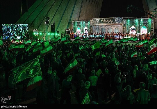 اجتماع بزرگ امام رضایی‌هاهمزمان با سالروز میلاد حضرت ثامن الحجج (ع) با عنوان «ایران امام رضا (ع) در بیعت با رهبر معظم انقلاب اسلامی؛ حضرت آیت‌الله سیدمجتبی خامنه‌ای» از میدان امام حسین (ع) تا میدان آزادی برگزار شد.