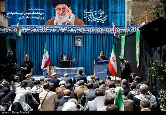 بیعت معلمان با رهبر معظم انقلاب
