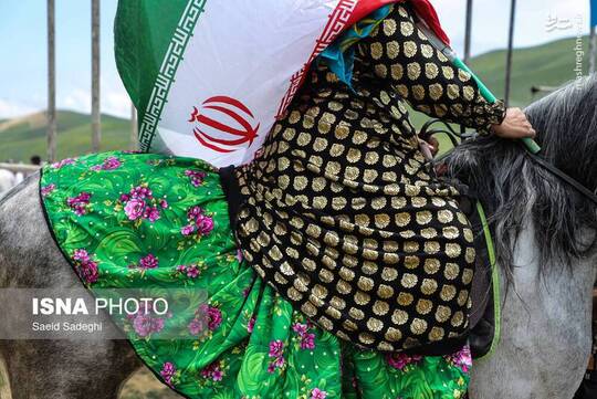 سی‌ویکمین جشنواره فرهنگی‌ ورزشی عشایر آذربایجان‌ شرقی جمعه با حضور حدود ۴۰۰ شرکت‌کننده در قشلاق هارنا، از توابع روستای نجف‌ترکمه در بخش آبش‌احمد شهرستان کلیبر برگزار شد.