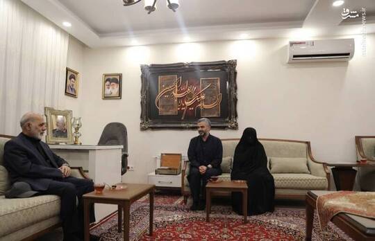 دیدار سرلشکر عبداللهی با خانواده شهید پاکپور
