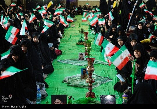 اجتماع بزرگ دخترانه من دختر حسینم در زنجان