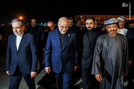 استقبال وزیر خارجه عمان از تیم مذاکره کننده ایران