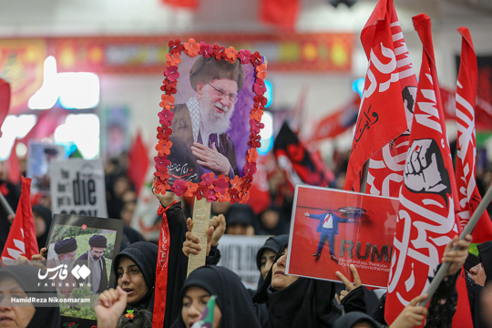 مراسم بزرگداشت قائد شهید امت اسلام، در سالن جدید گلستان شهدای اصفهان و با حضور اقشار مختلف مردم و مسئولان برگزار شد.