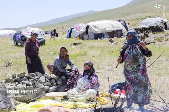 عشایر آتمیانلو یکی از بزرگترین عشایر منطقه ارسباران در ییلاق قوچ گولو شهرستان اهر آذربایجان شرقی است که هر ساله از اواسط خرداد در ییلاق قوچ گولو ساکن می شوند.