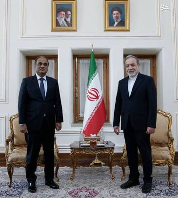 «عمران احمد صدیقی» سفیر جدید پاکستان در ایران در دیدار با سیدعباس عراقچی
