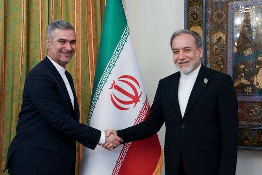 حسین خسروی سرکنسول جدید جمهوری اسلامی ایران در طرابوزان ترکیه در دیدار با وزیر امور خار جه ایران