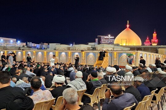 بزرگداشت رهبر شهید انقلاب اسلامی در حرم امیرالمومنین (ع)