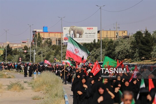 پیاده روی جاماندگان اربعین حسینی در تبریز