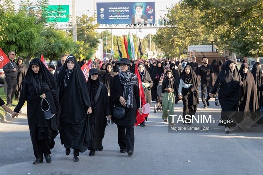 پیاده روی جاماندگان اربعین در ارومیه